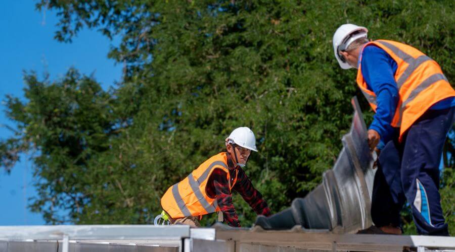 Expert Emergency Roof Repairs services in Martha, OK